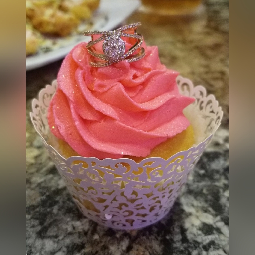 1CTWTT 14K Gold Ring